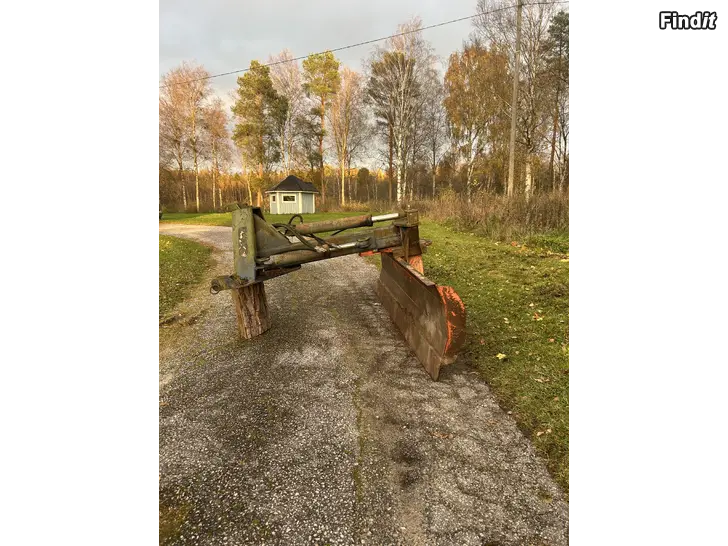 Säljes Hydrauliskt Schaktbld
