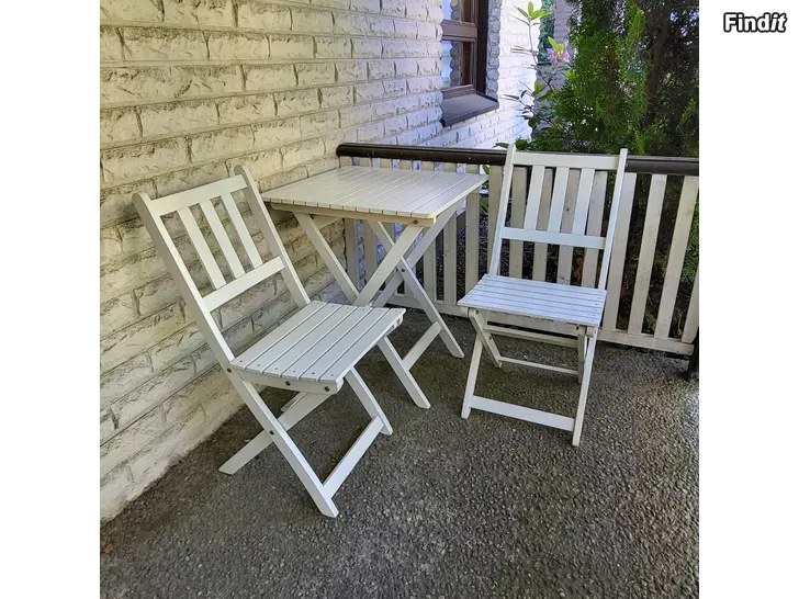 Myydään Trädgårdsmöblemang / Puutarhakalusteet