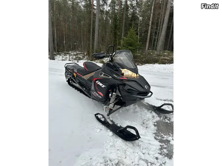 Myydään Lynx xtrim Re 850 etec 2018