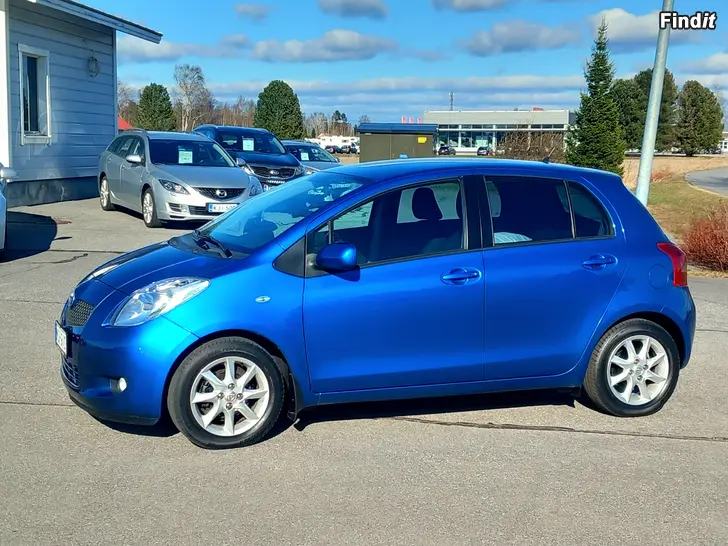 Myydään Toyota Yaris 1.3 VVT-i Linea Sol AC 5-ov.SUPERHIENO