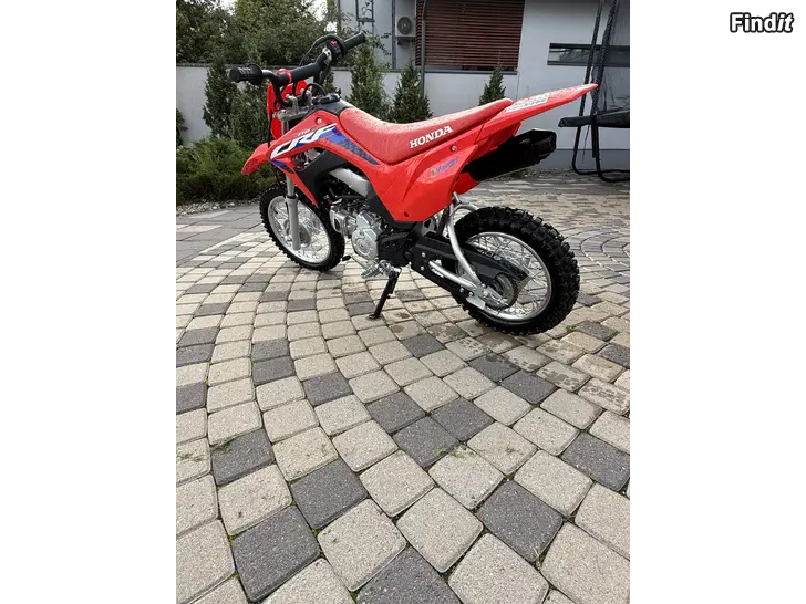 Myydään Honda CRF110