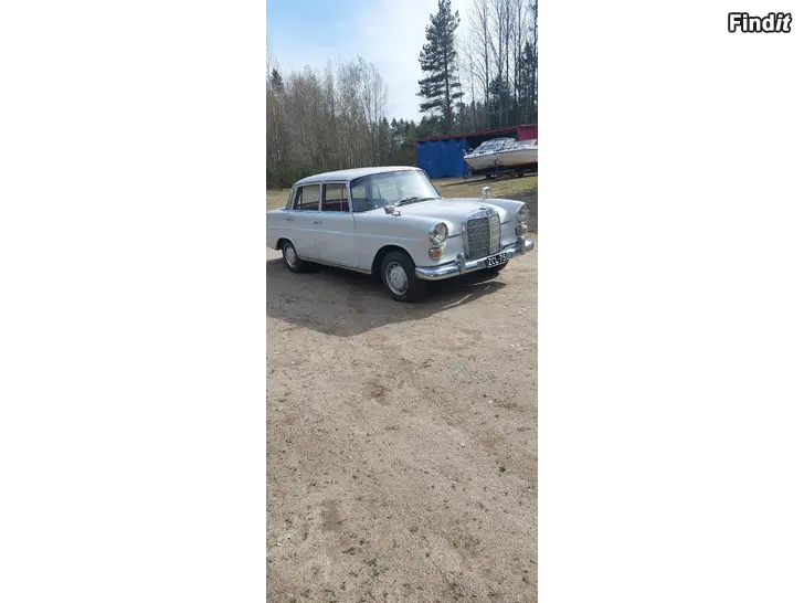 Säljes mercedes veteran diesel