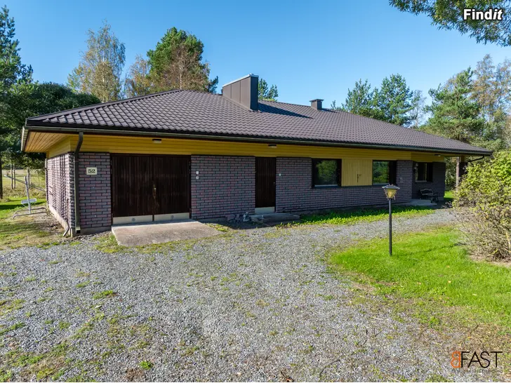 Säljes Egnahemshus i Norrnäs, Närpes / Gamla landsvägen 52