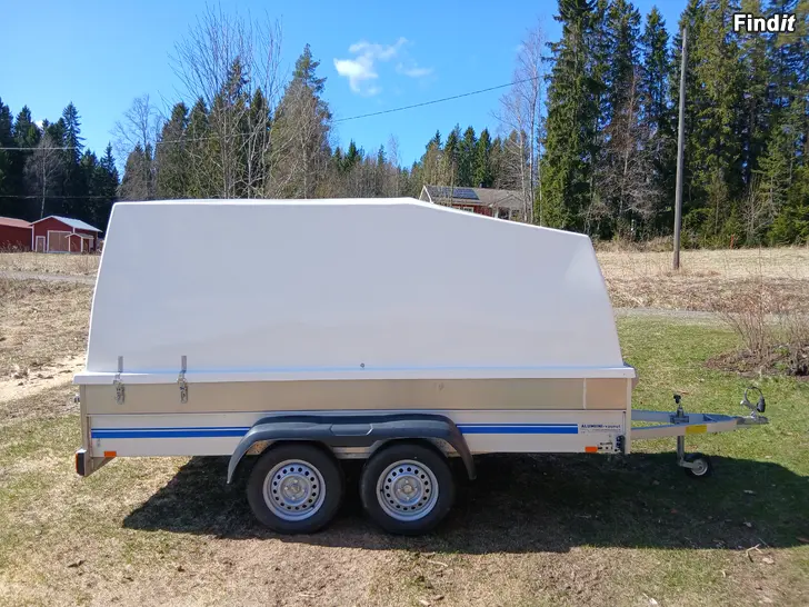 Myydään Traveller Isoreissari