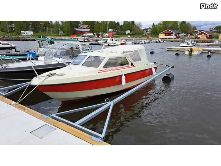 Säljes Flipper 575 ht + yamaha 70 hp