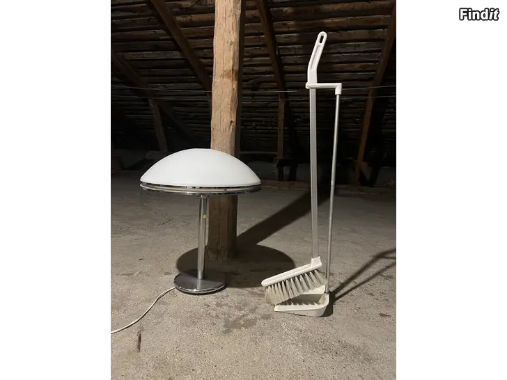 Säljes Orno vintage lampa