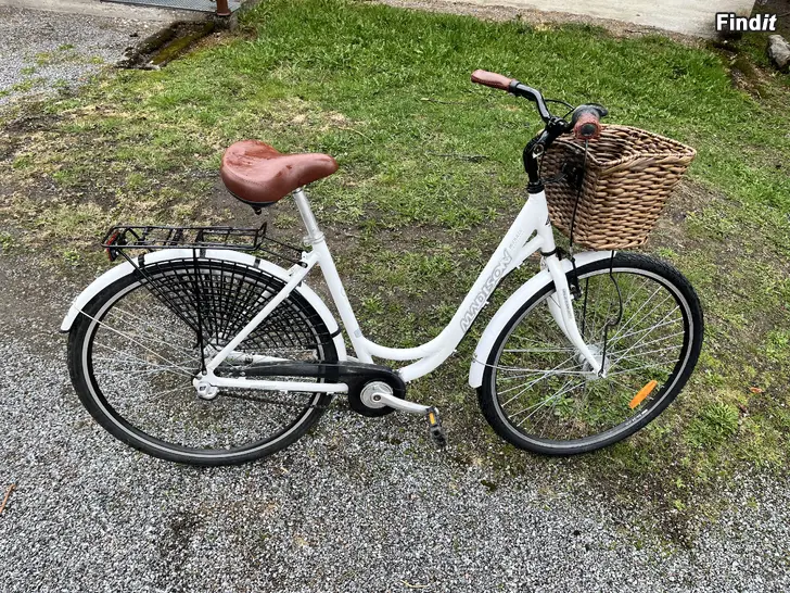 Säljes Madison 28