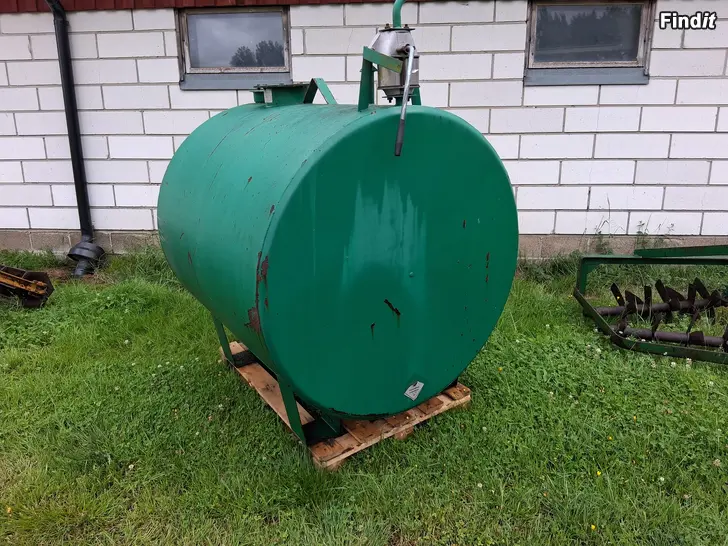 Säljes Farmartank 1300L