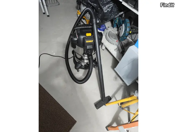 Myydään DeWalt märkä/kuiva imuri