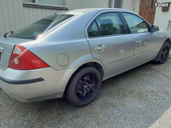 Myydään Ford Mondeo 1.8 Ei katsastettu