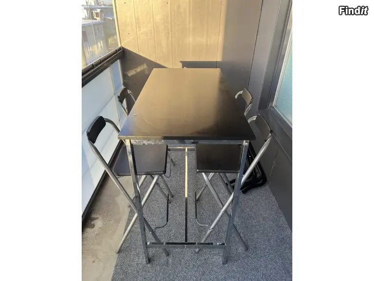 Säljes Baaripöytä + 4 tuolia / Barbord + 4 stolar