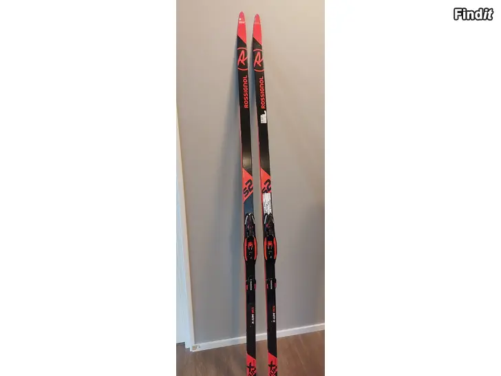 Säljes Skidor skate junior
