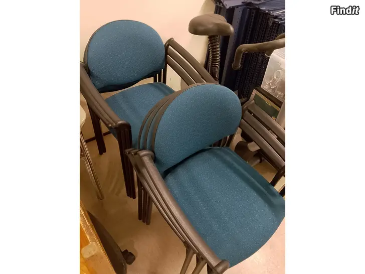 Säljes Snygga stapelbara stolar