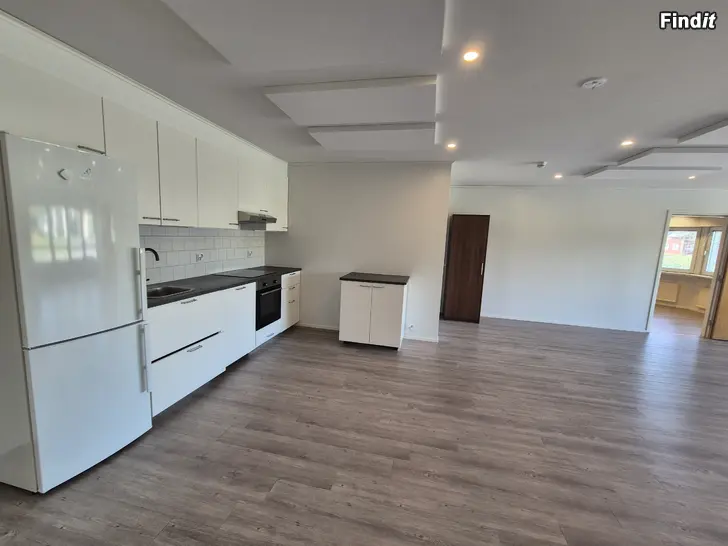 Uthyres Uthyres eller säljes lägenhet på 120m2 i töjby