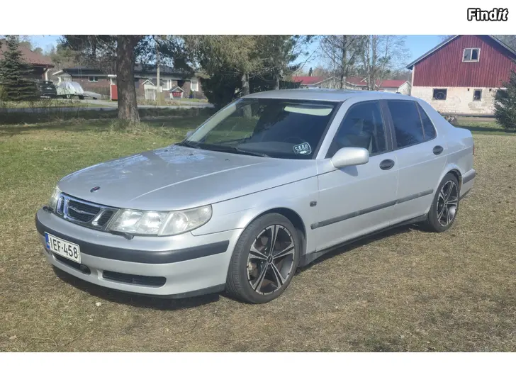 Myydään saab 9-5 2.0T aj.273tkm vm-2002