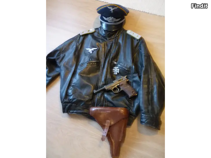 Myydään Paraabellum kotelo ja pyssy