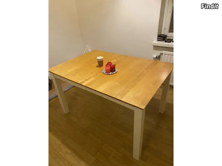 Säljes Matbord ca. 130x90
