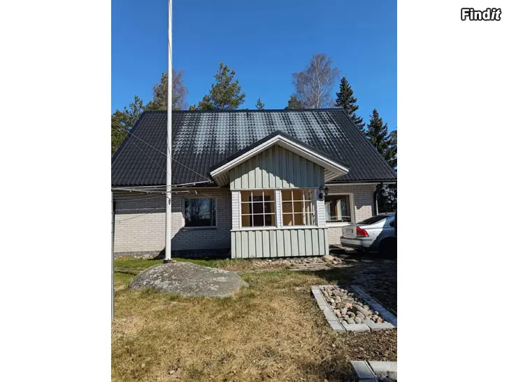 Myydään Omakotitalo Lapväärtissä
