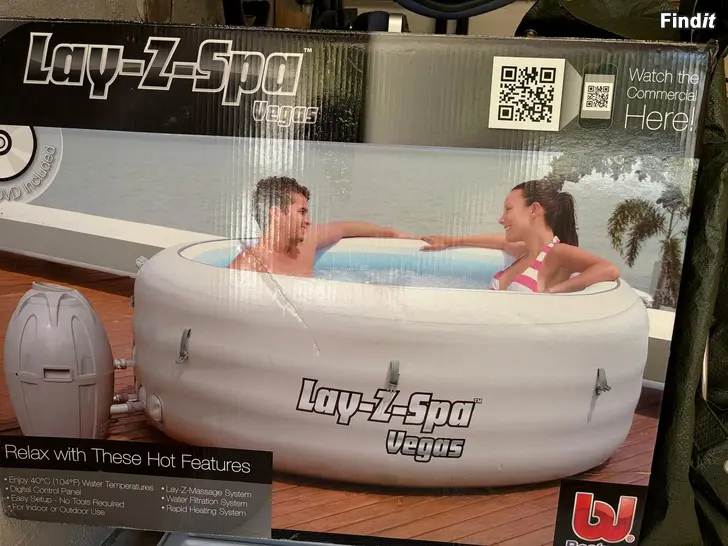 Säljes Simbassäng/bubbelpool LayZSpa Vegas