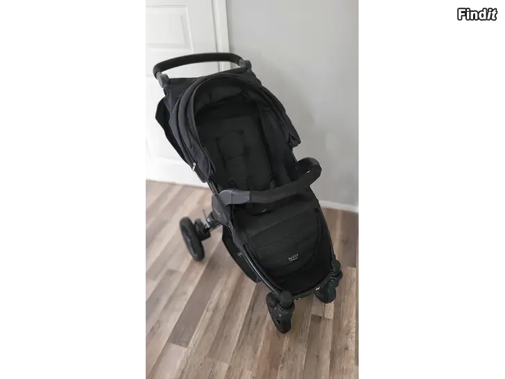 Säljes Britax vagn