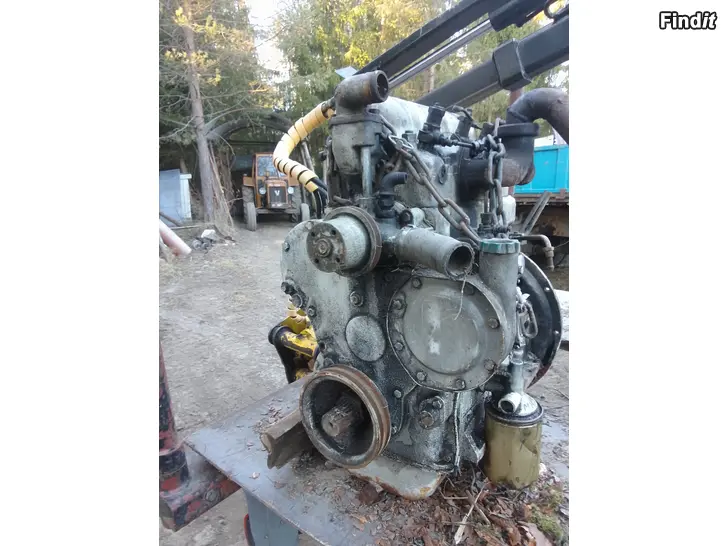 Myydään Valmet 3 sylinterin kone 27 lit