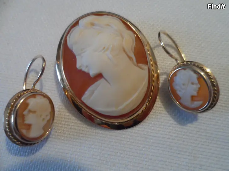 Myydään Kultaiset 14K Camee korut 1980-luv. Uudenveroiset