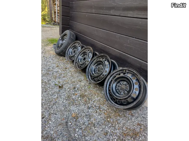 Myydään Plåt fälgar