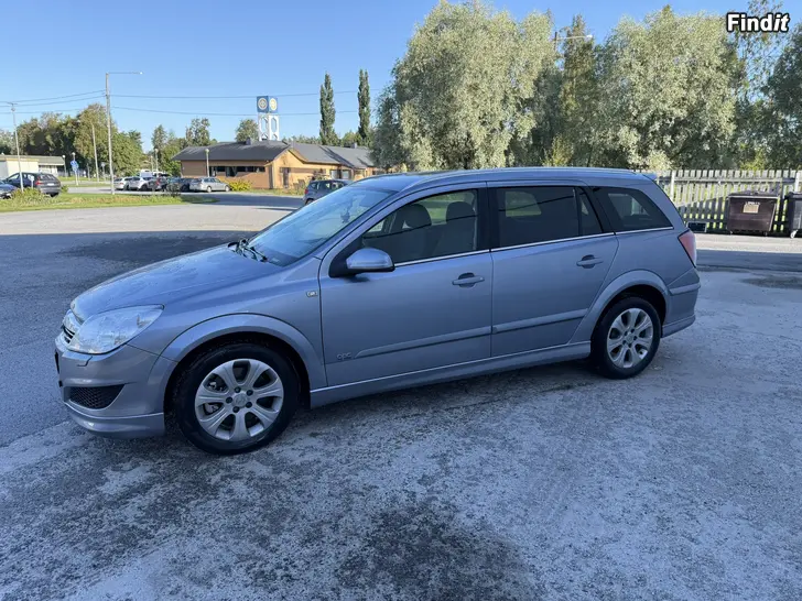 Myydään Opel Astra 2 300  Wagon Enjoy Edition 1,9 CDTI DT 88kW/120hv M6