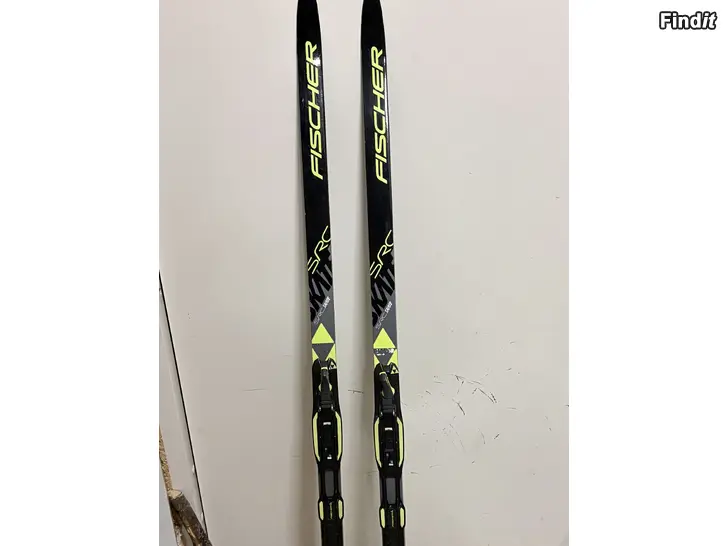 Myydään Fischer SRC luistelusukset 131cm