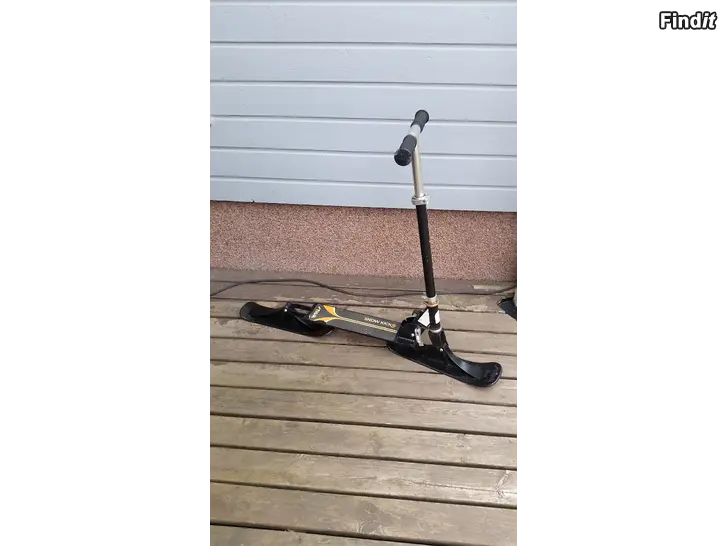 Myydään Stiga Snow Kick lumipotkulauta musta 12e