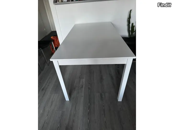 Säljes Matbord
