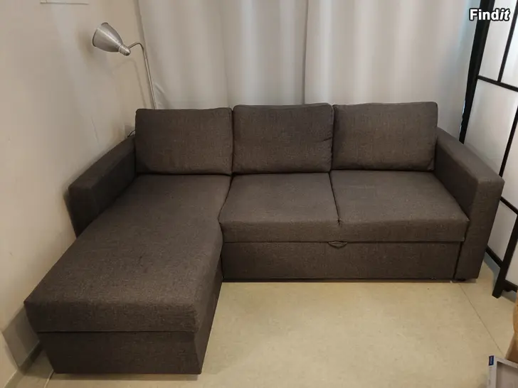 Myydään Vuodesohva, divaani