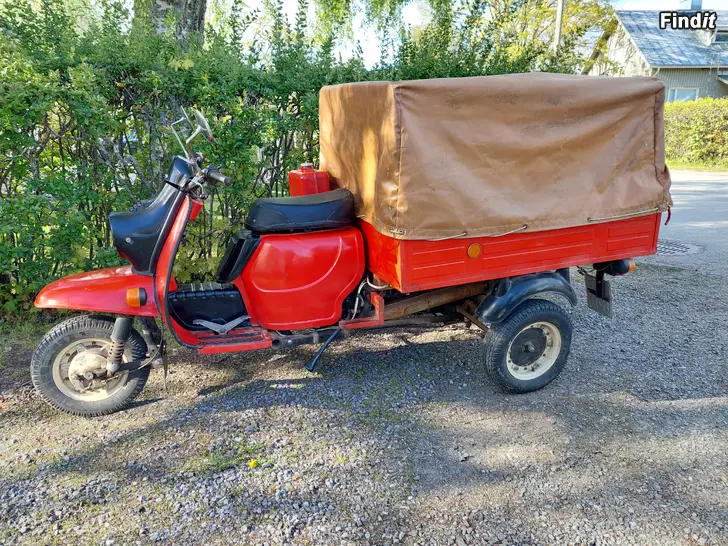 Säljes Muravey 200 cc trehjulig  transport-motorcykel säljes