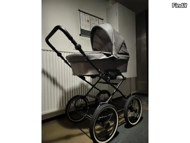 Säljes Lastenvaunut