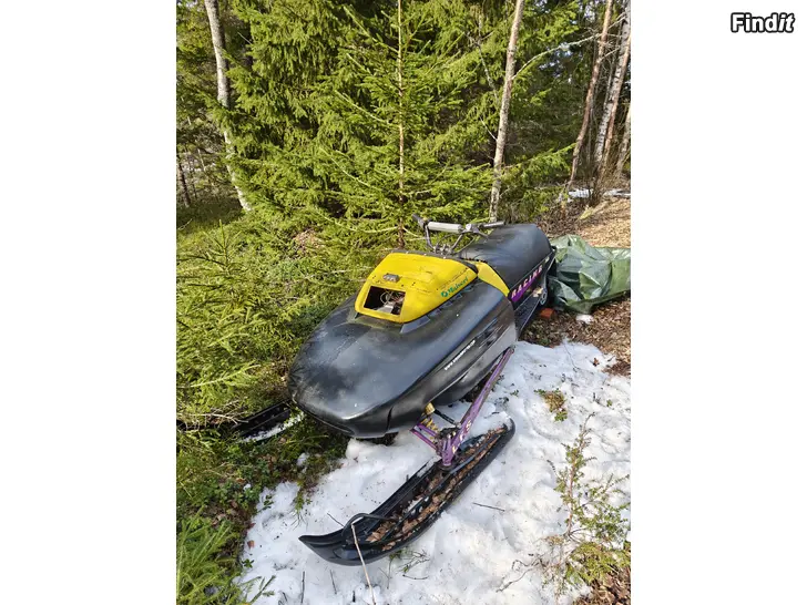 Myydään Lynx Cobra 467