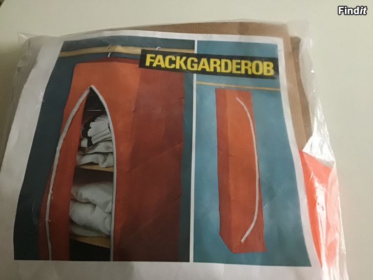 Säljes Oanvänd FACKGARDEROB i Originalförpackning