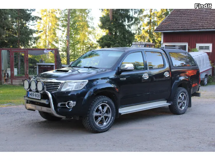 Myydään Toyota Hilux Double Cab 3.0 D-4D A