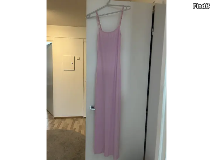 Säljes klänning