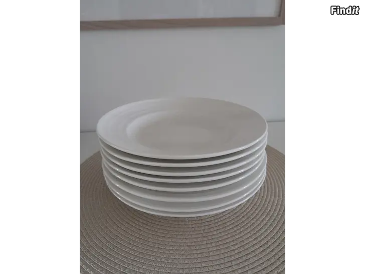 Säljes Heirol djuptallrikar / syvälautasia