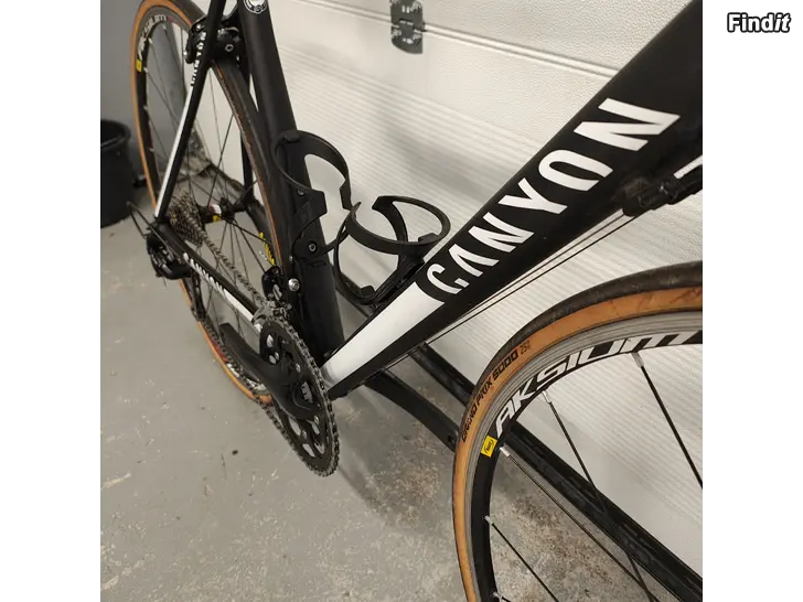 Säljes Cannyon landsväg cykeln