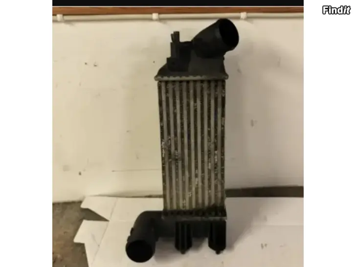 Myydään Välijäähdytin