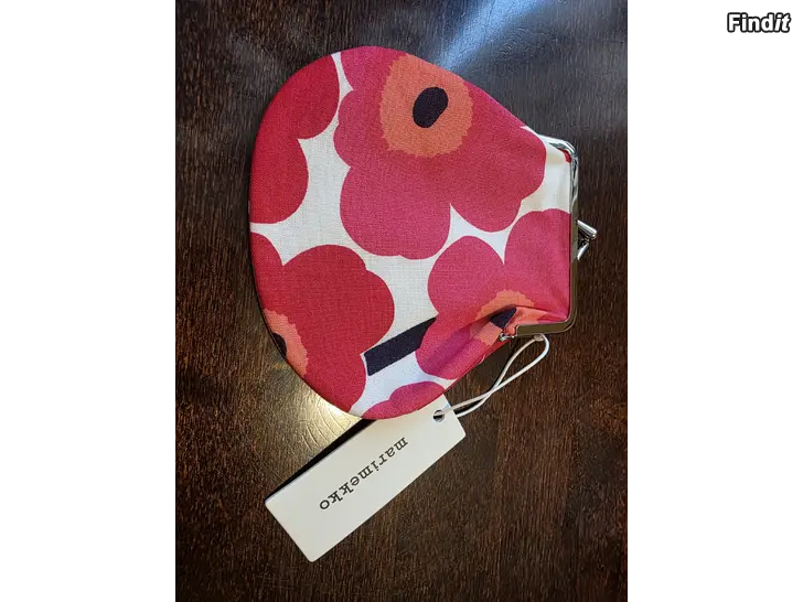 Säljes Ny marimekko börs