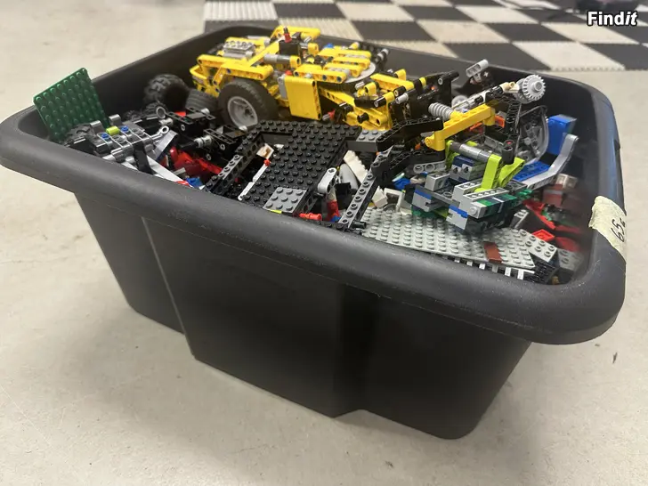 Säljes Lego i massor