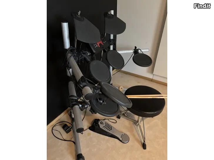 Säljes Eltrumset Yamaha DTXplorer