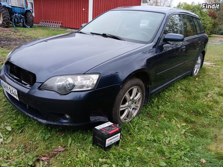 Säljes Subaru legacy delar /osia