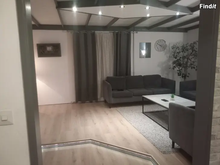 Myydään Hus i Pörtom med stor tomt
