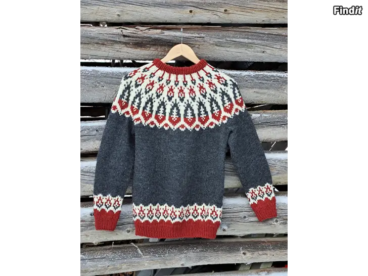 Säljes Handstickad tröja