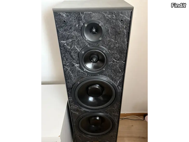 Myydään Sonab lattiakaiuttimet