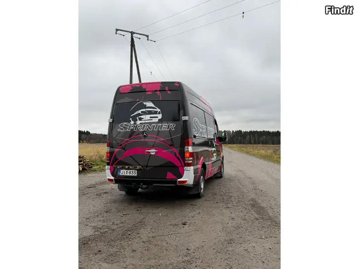 Myydään Myydään matkailuauto mercedes säljes husbil mercedes