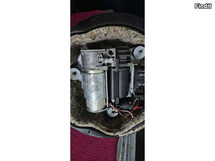 Säljes Bmw e39 luftfjädrings kompressor